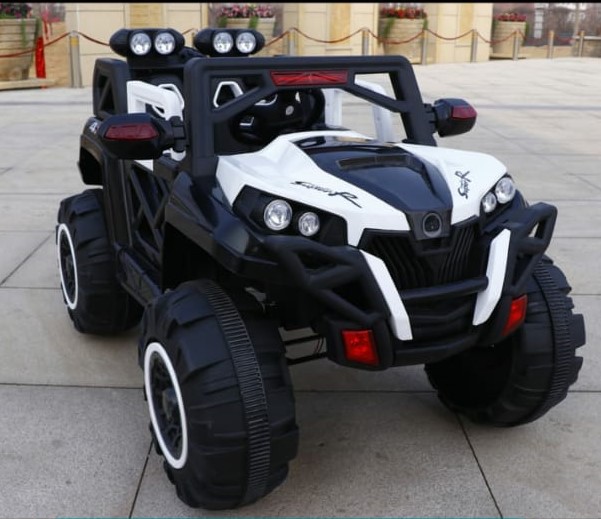 Kids Car White/Black New Design BC-001