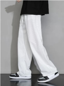 Mens loose bottom trouser in stretchable Jersey fabric